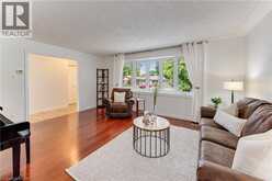422 GRANGEWOOD Drive | Waterloo Ontario | Slide Image Eight