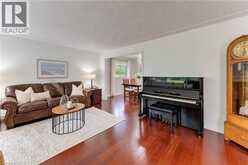 422 GRANGEWOOD Drive | Waterloo Ontario | Slide Image Ten
