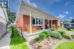 422 GRANGEWOOD Drive | Waterloo Ontario | Slide Image Two