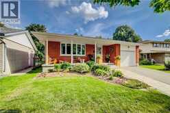 422 GRANGEWOOD Drive | Waterloo Ontario | Slide Image Four