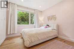 3368 GUILDWOOD Drive | Burlington Ontario | Slide Image Thirty-two