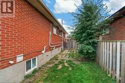 40 CLARENDON Avenue | Hamilton Ontario | Slide Image Thirty-eight