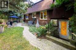 130 TAVISTOCK Square | Oakville Ontario | Slide Image Thirty-two