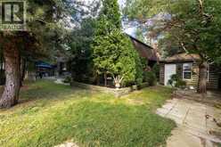 130 TAVISTOCK Square | Oakville Ontario | Slide Image Thirty-one