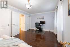 130 TAVISTOCK Square | Oakville Ontario | Slide Image Nineteen