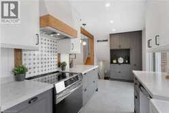 477 KINGSCOURT Drive Unit# B | Waterloo Ontario | Slide Image Seventeen