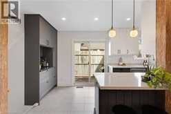 477 KINGSCOURT Drive Unit# B | Waterloo Ontario | Slide Image Twelve