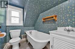 4 FORSYTH Avenue N | Hamilton Ontario | Slide Image Thirteen