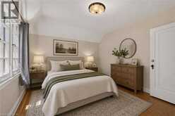 4 FORSYTH Avenue N | Hamilton Ontario | Slide Image Thirty-one