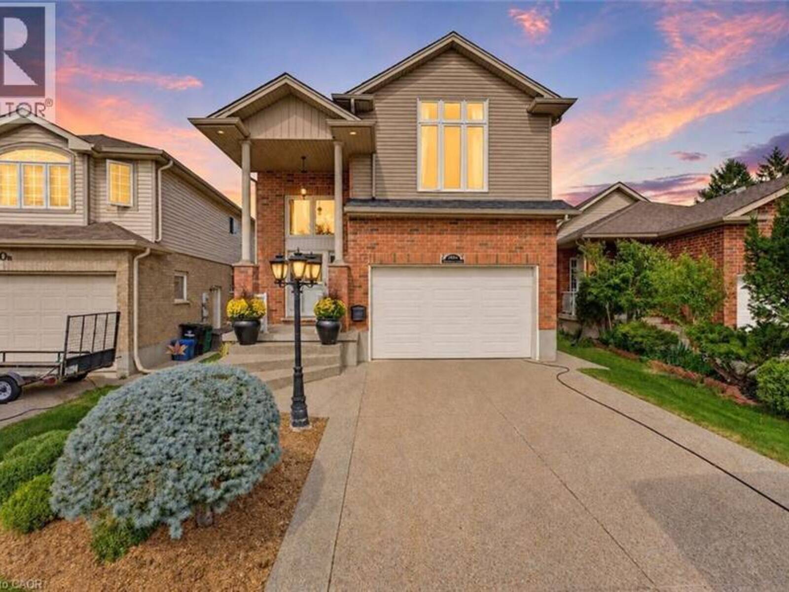 240 WOODHAVEN Road Unit# A, Kitchener, Ontario N2C 1V5