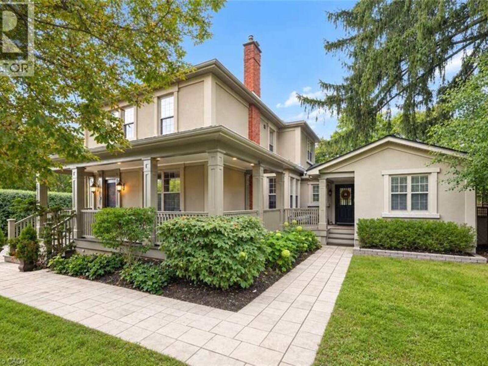 15 PANABAKER Street, Cambridge, Ontario N3C 2S6