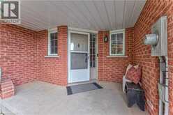 86 CHELSEA Crescent | Hamilton Ontario | Slide Image Four