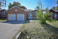12 LANGEVIN Drive | Wasaga Beach Ontario | Slide Image Three