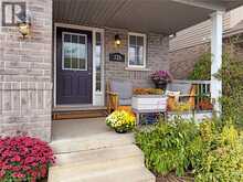 326 VINCENT Drive | Ayr Ontario | Slide Image Five