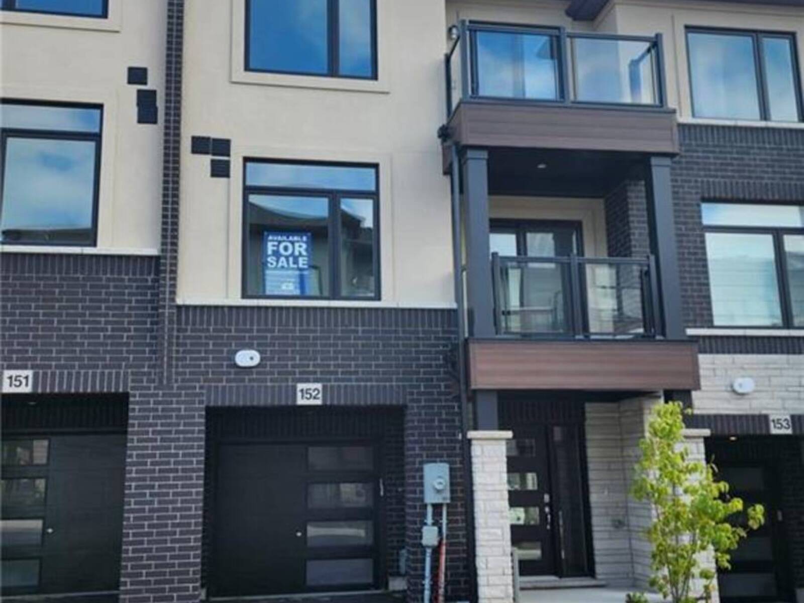 155 EQUESTRIAN Way Unit# 151, Cambridge, Ontario N3E 0E8