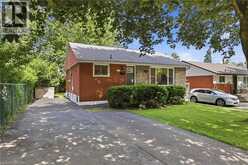 312 UPPER PARADISE Road | Hamilton Ontario | Slide Image Three