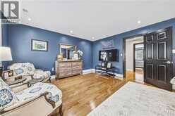 581 HOLLY HILL Crescent | Burlington Ontario | Slide Image Thirteen