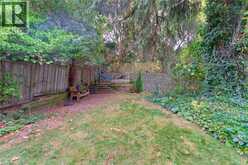28 SEYMOUR Drive | Ancaster Ontario | Slide Image Forty-seven