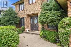 4 NELLIDA Crescent | Hamilton Ontario | Slide Image Four