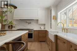 130 EDGECLIFFE Place | Burlington Ontario | Slide Image Eight