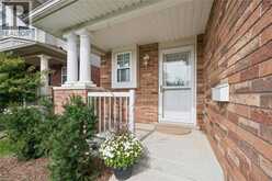 526 THORNVIEW Place | Waterloo Ontario | Slide Image Four