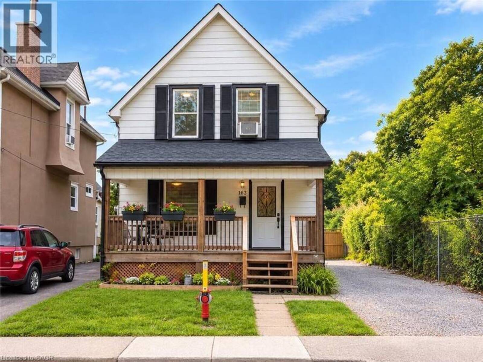 163 EASTBOURNE Avenue, Hamilton, Ontario L8M 2N2
