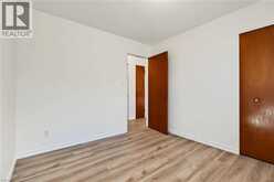 589 MOHAWK Road W | Hamilton Ontario | Slide Image Sixteen