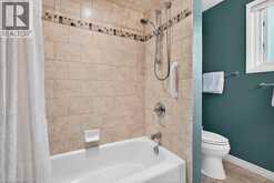 159 ALL SAINTS Crescent | Oakville Ontario | Slide Image Eighteen