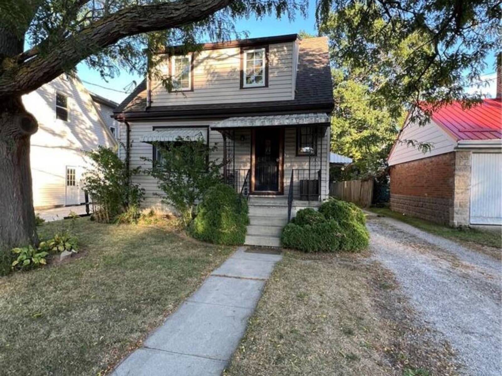 131 EMERSON Street, Hamilton, Ontario L8S 2X7