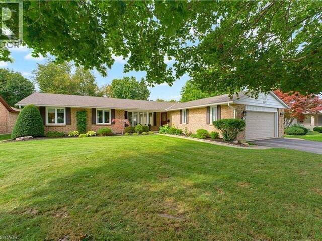 15 MCLAREN Avenue N Listowel Ontario, N4W 3K1 - Property For Sale