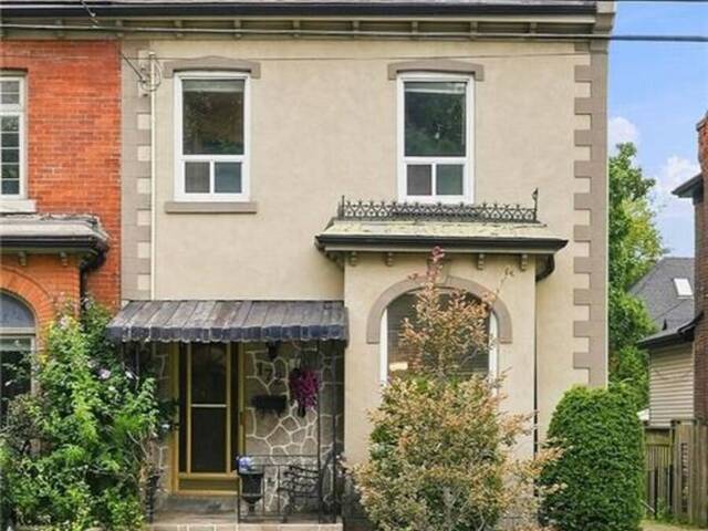 172 MARKET Street Hamilton Ontario, L8R 1N9 - 4 Bedrooms Home For Sale