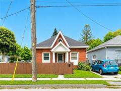 15 ESTHER Street Brantford Ontario, N3S 6K3