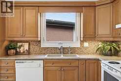 22 RIPLEY Crescent | Kitchener Ontario | Slide Image Seventeen