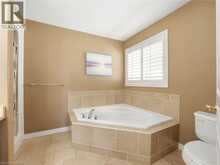 98 WILLOW Lane | Grimsby Ontario | Slide Image Twenty