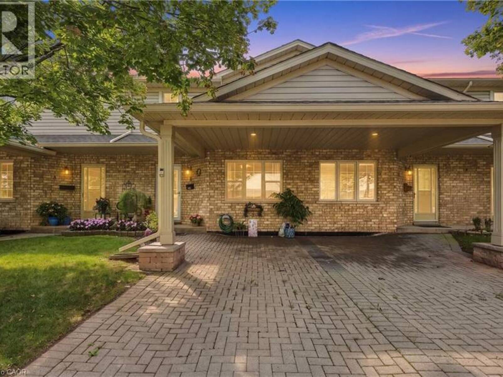 9 WENTWORTH Drive Unit# 5, Grimsby, Ontario L3M 5H9