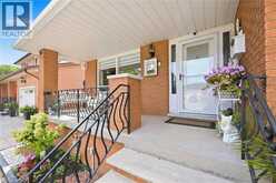 83 OAKRIDGE Drive | Hamilton Ontario | Slide Image Five