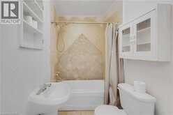211 WENTWORTH Street N | Hamilton Ontario | Slide Image Thirty-nine