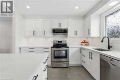 2328 MALCOLM Crescent | Burlington Ontario | Slide Image Thirteen
