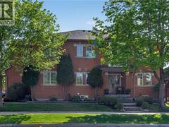 1347 BROOKSTAR Drive Oakville Ontario, L6M 3W1