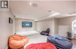 500 BLENHEIM Crescent | Oakville Ontario | Slide Image Thirty-five