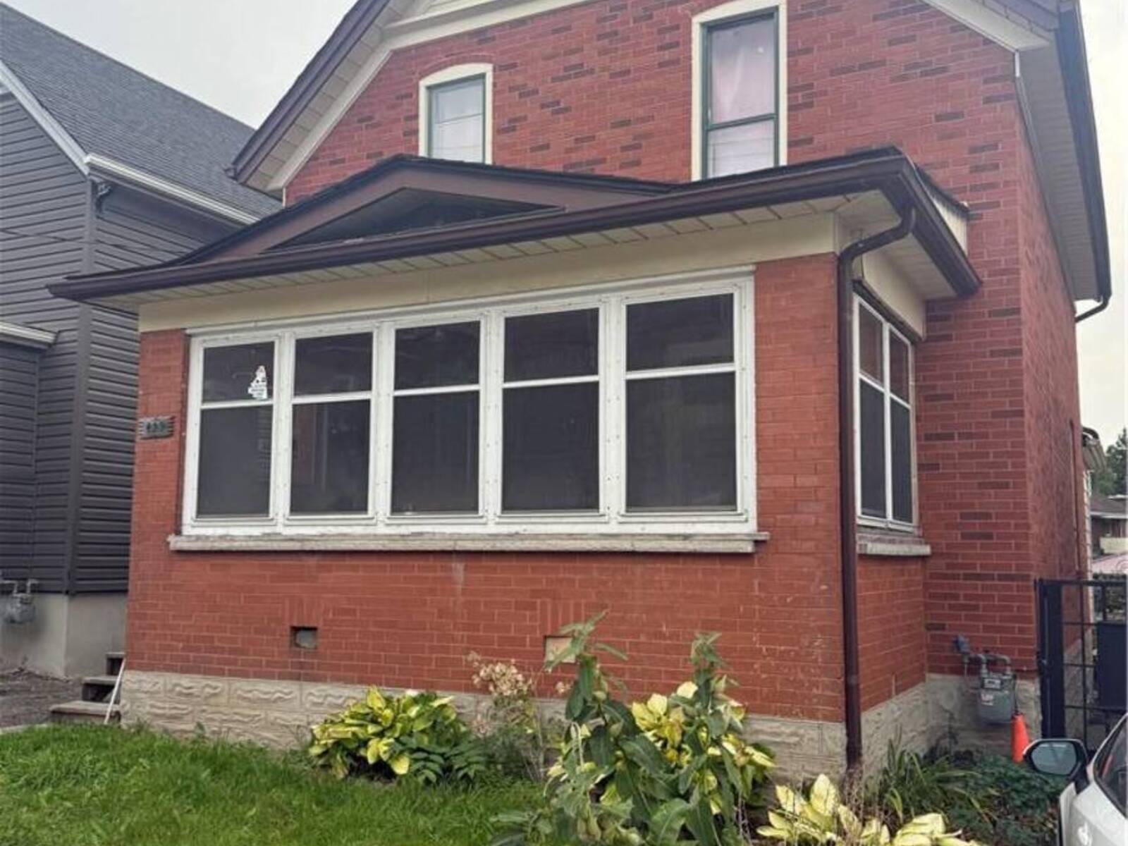 429 PARK Street, Kitchener, Ontario N2G 1N4