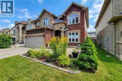 214 CLOVERLEAF Drive | Ancaster Ontario | Slide Image Ten