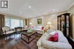 2284 MANSFIELD Drive | Burlington Ontario | Slide Image Nine
