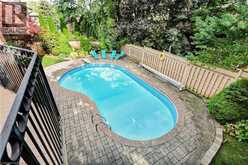 2284 MANSFIELD Drive | Burlington Ontario | Slide Image Forty-five