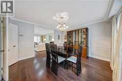 2284 MANSFIELD Drive | Burlington Ontario | Slide Image Twelve
