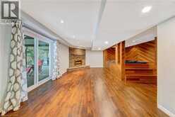 2284 MANSFIELD Drive | Burlington Ontario | Slide Image Thirty-nine
