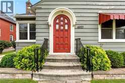 4937 KING Street | Beamsville Ontario | Slide Image Three