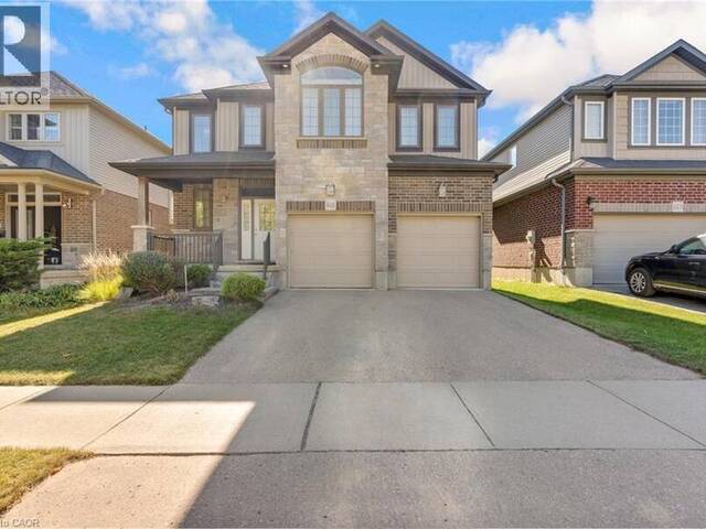 621 SUNDEW Drive Waterloo Ontario, N2V 0C1 - 4 Bedrooms Home For Sale