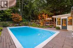 2129 HIGHVIEW Drive | Burlington Ontario | Slide Image Two