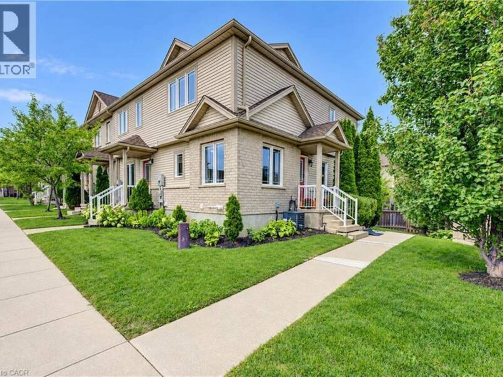 10 FOXGLOVE Crescent Unit# 40, Kitchener, Ontario N2E 0E1